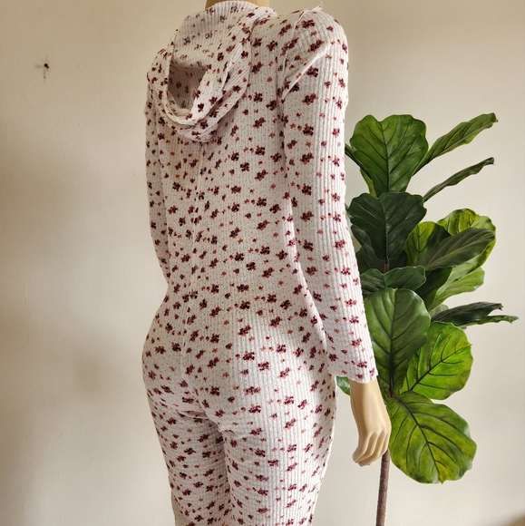Free People Sleeping Overalls Flare Floral Comfy Women Size XS White Color - Picture 9 of 13